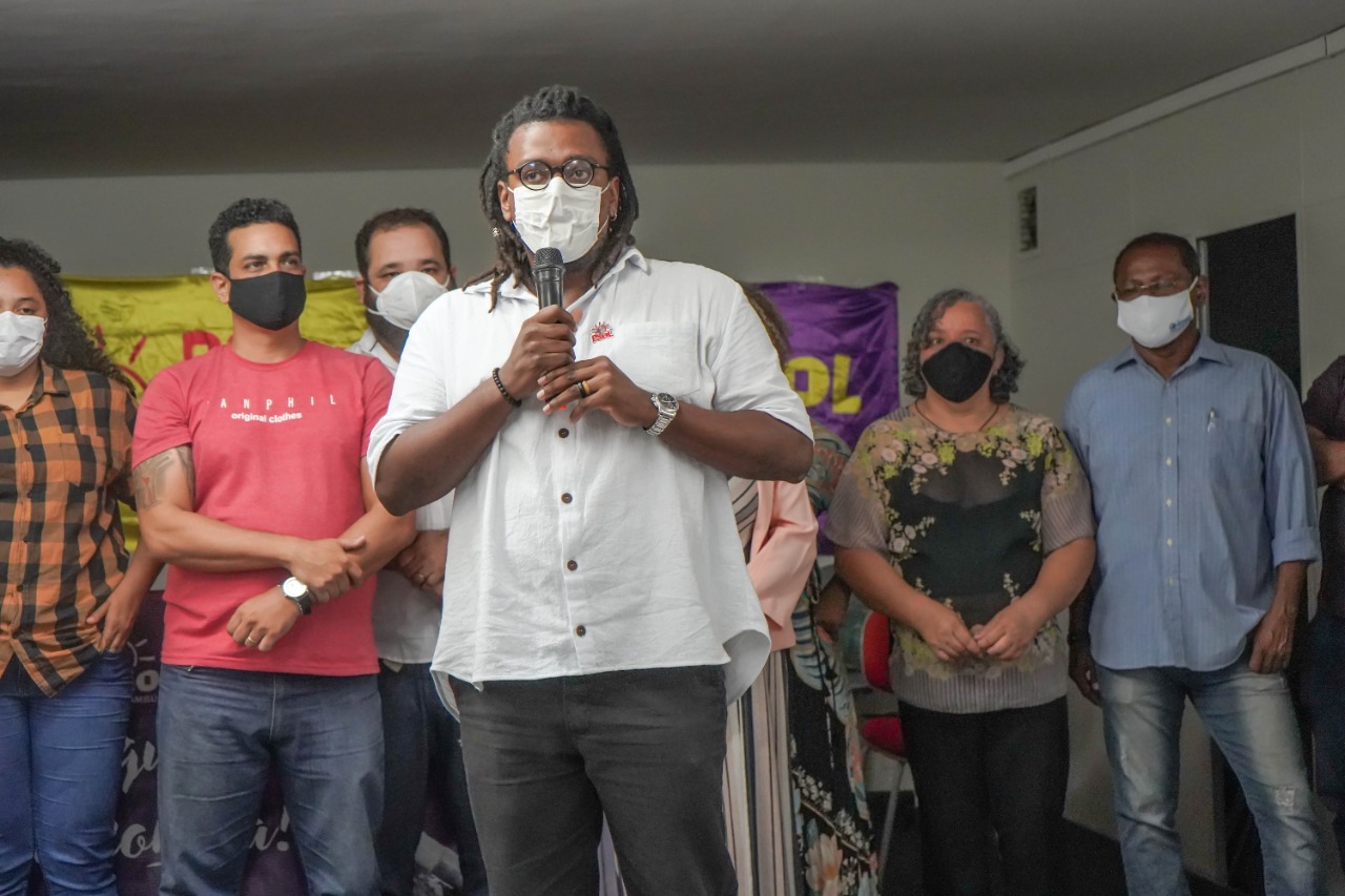 Presidente do PSOL-PE prega união da esquerda contra Bolsonaro