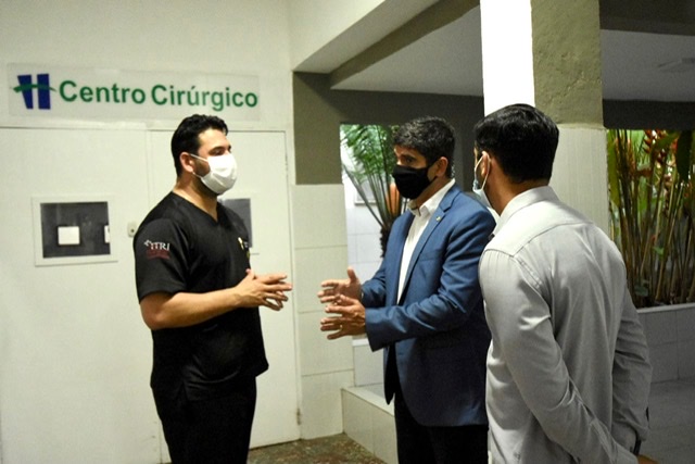 Deputado Erick Lessa faz visita ao Hospital Jesus Pequenino