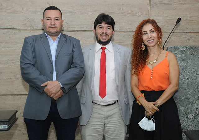 Cenário Político: muito barulho para pouco resultado