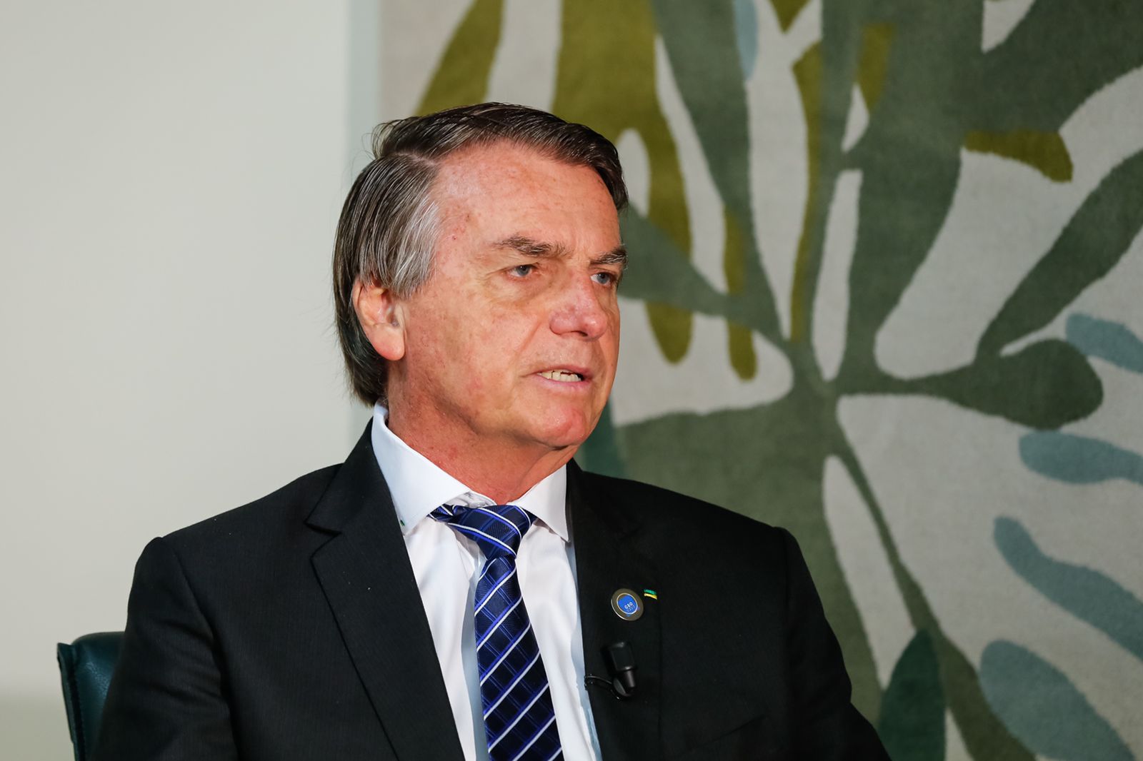 “São três namoradas”, diz Bolsonaro sobre partidos que disputam sua filiação