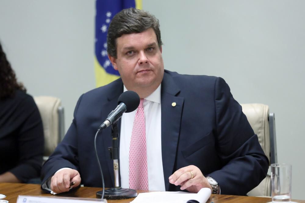 Pedetistas cobram posicionamento de Wolney sobre PEC dos Precatórios