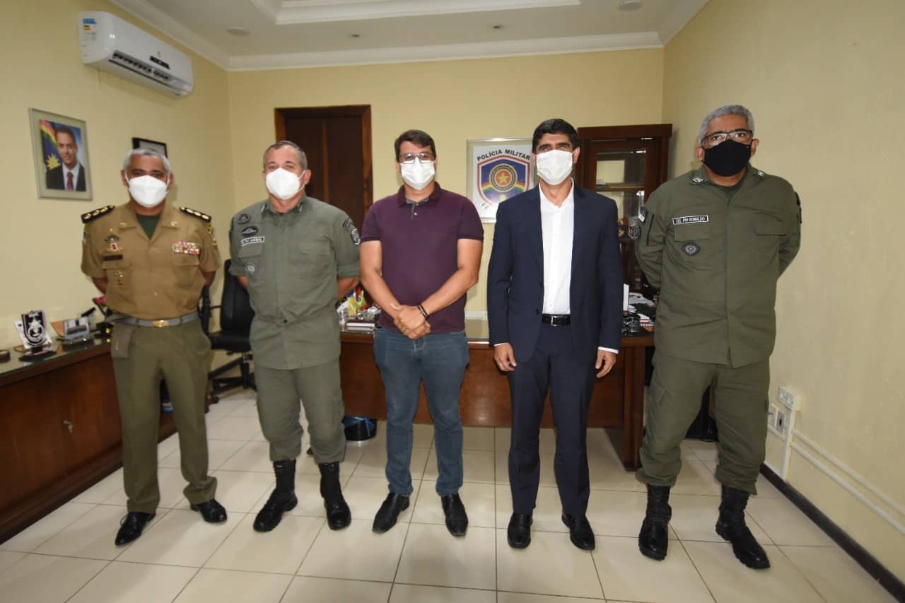 Lessa e Israel Rubis solicitam mais policiamento para Arcoverde