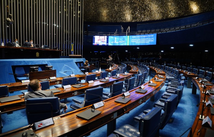 Câmara derruba veto e retoma fundo eleitoral de R$ 5,7 bilhões; veja como votaram os deputados pernambucanos