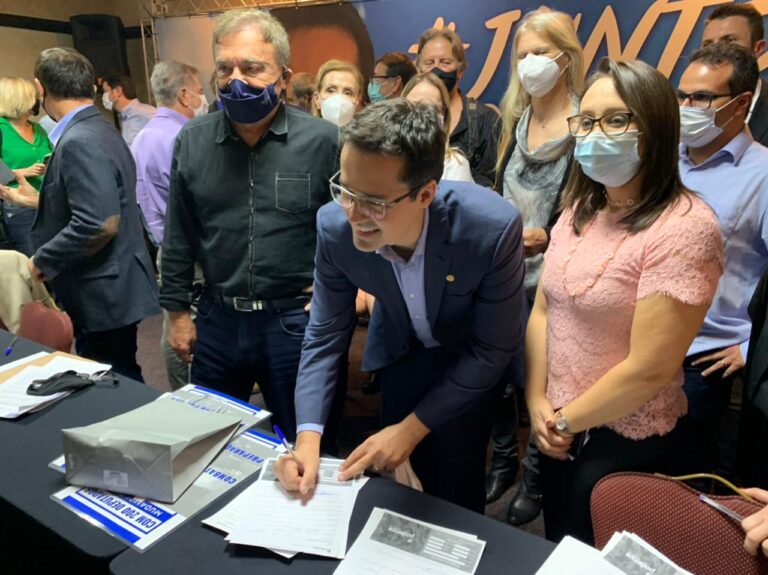 Deltan Dallagnol se filia ao Podemos