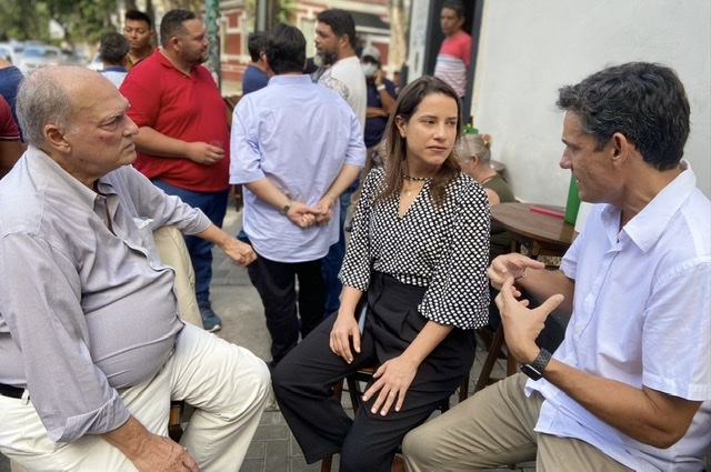 Raquel marca presença na confraternização do Cidadania