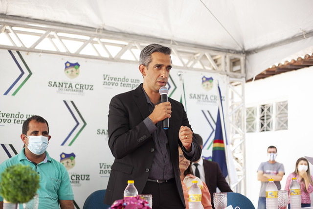 Prefeito de Santa Cruz sai em defesa do Polo de Confecções