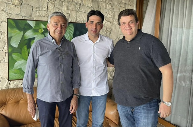 “Zé Queiroz é uma referência da minha geração”, diz Silvio