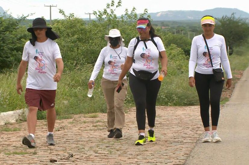 Família da menina Beatriz chega a Caruaru nesta quinta (23)