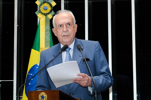 Cenário Político: Jarbas sinaliza para candidatura de Tebet