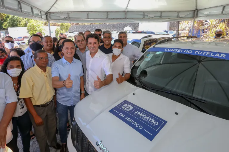 Nova frota de carros é entregue aos Conselhos Tutelares do Jaboatão