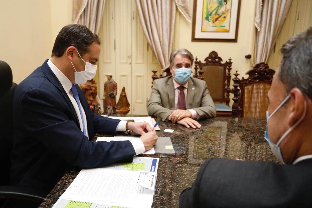 Profissionais da rede estadual começam a receber rateio do Fundeb amanhã (21)