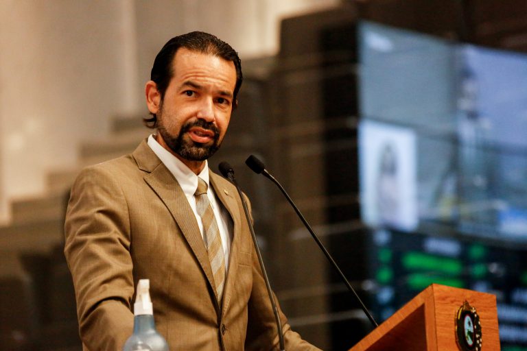 Deputado alerta sobre acordo comercial que vai prejudicar economia do Polo Têxtil