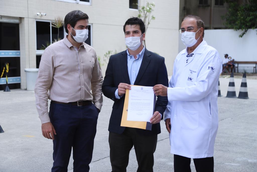 Antonio Coelho destina R$ 200 mil para a Fundação Altino Ventura