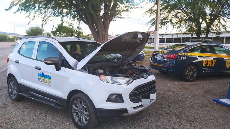 Carro da Prefeitura de São José do Belmonte é apreendido com registro de furto