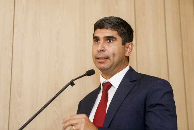 Erick Lessa descobre que estava utilizando ‘carro roubado’