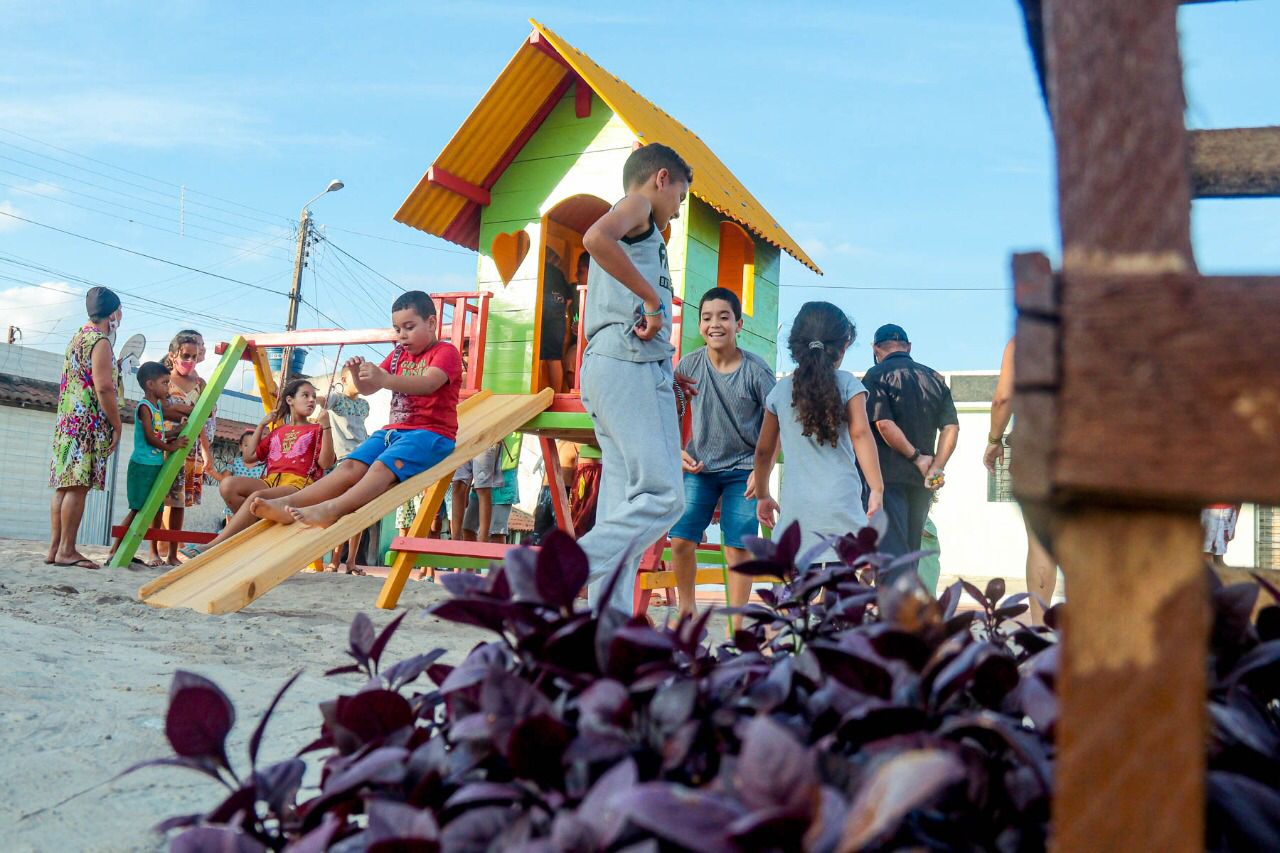 Joselito Gomes inaugura espaços de convivência e lazer em Gravatá