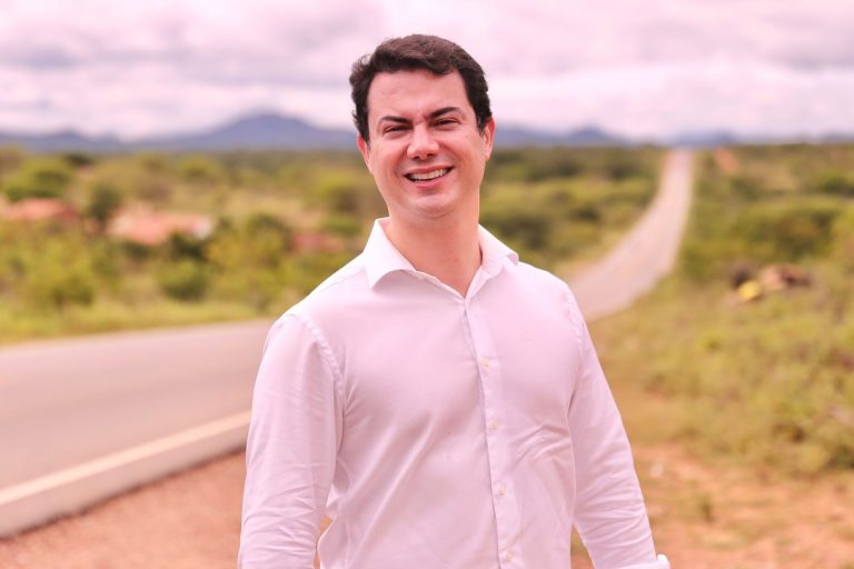 Cenário Político: Clodoaldo amplia bases pelo interior