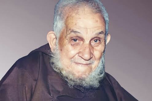 Revogação de luto pela morte de Frei Damião perderá efeito, diz ministro