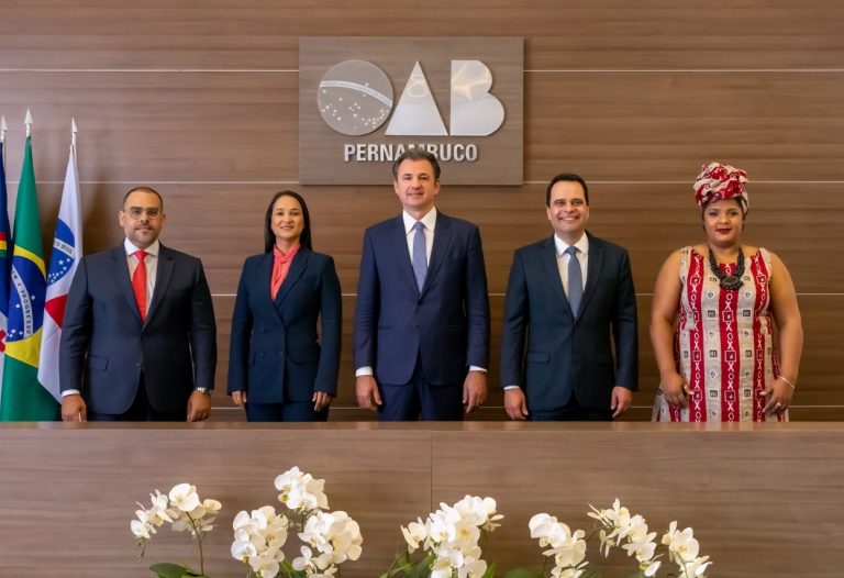 Fernando Ribeiro assume presidência da OAB Pernambuco