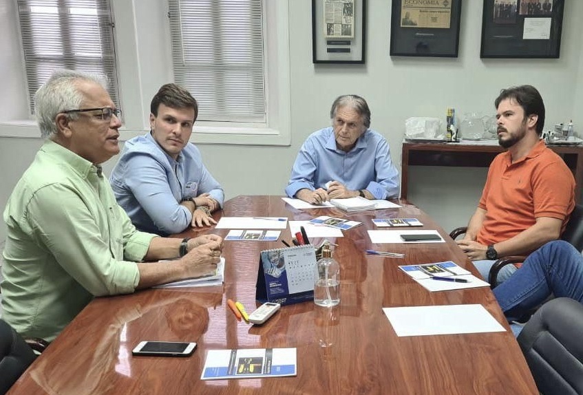 Miguel e Bivar discutem cenário político de 2022