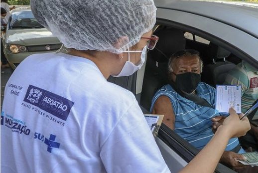 Jaboatão aplicou mais de 1 milhão de doses contra Covid