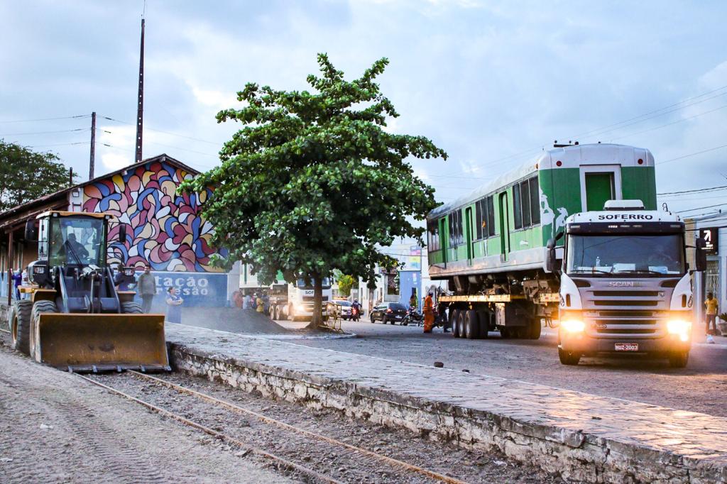 Gravatá instala na antiga estação três vagões doados pela CBTU