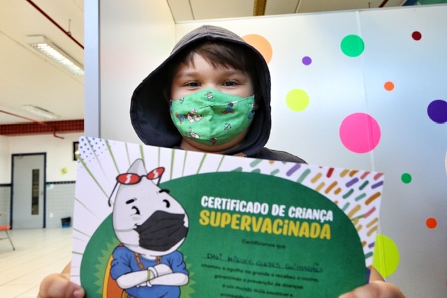 Recife abre vacinação para crianças de 10 anos de idade