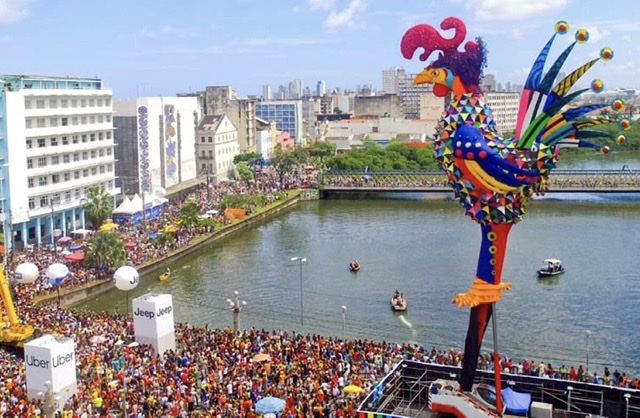 Recife anuncia suspensão do Carnaval em 2022