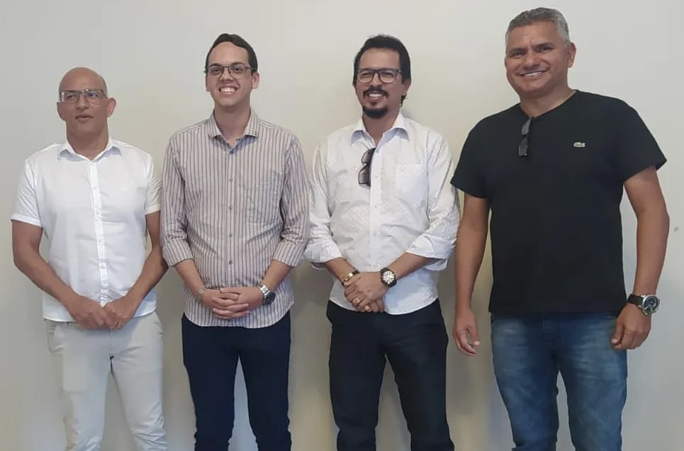 Vereadores de Belo Jardim declaram apoio a Delegado Rossine