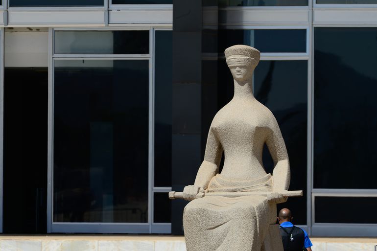 STF estende data limite para formação de federação