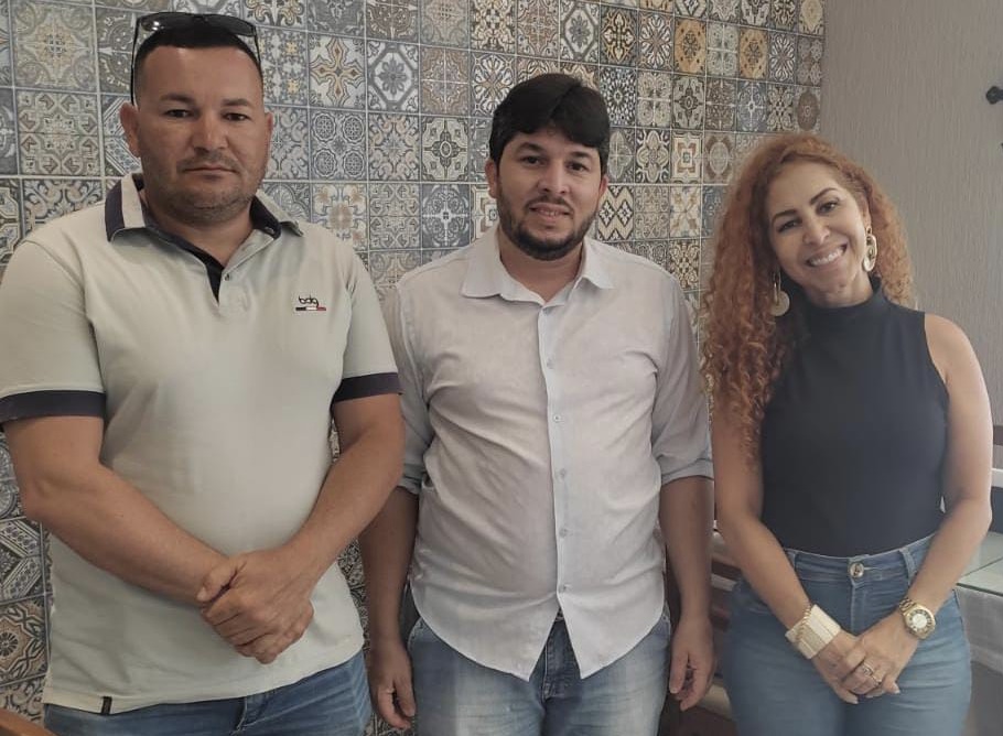 Vereadores da oposição traçam estratégias em Caruaru 