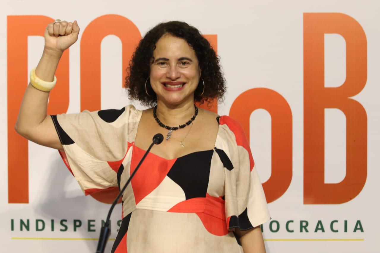 Cresce possibilidade de Luciana permanecer na vice 