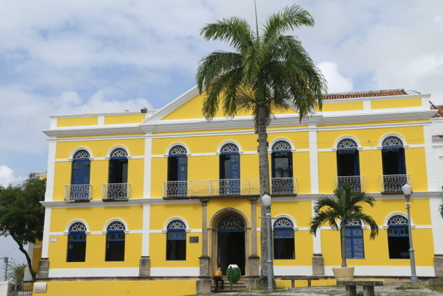 Prefeitura de Olinda antecipa pagamento aos servidores