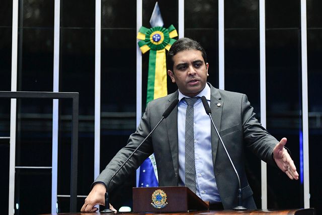 Fernando Rodolfo segue na vice-presidência estadual do PL