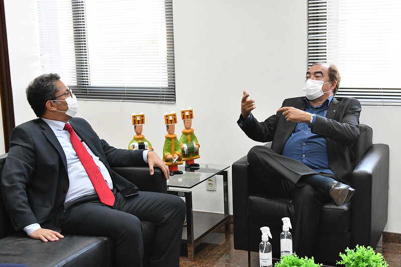 Paulo Augusto Freitas recebe procurador Procurador Regional Eleitoral