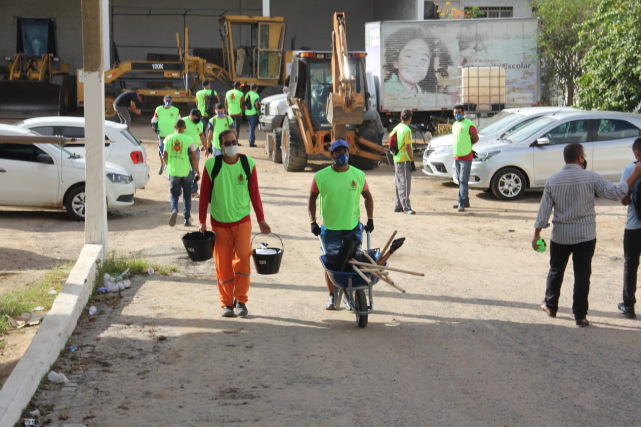 Prefeitura de Belo Jardim inicia mutirão de limpeza e manutenção