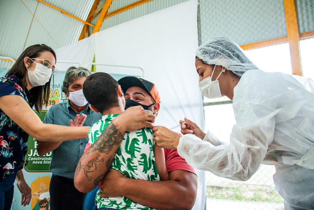 Belo Jardim suspende vacinação de crianças contra Covid-19