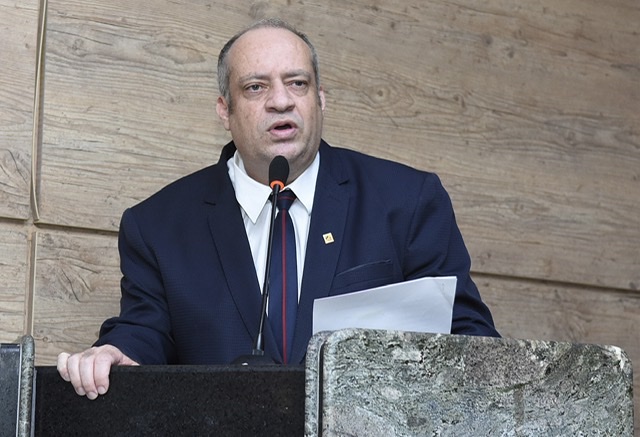 Jorge Quintino testa positivo para Covid-19 