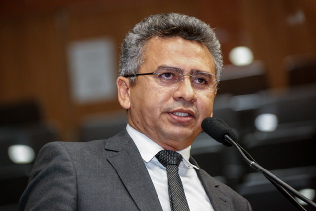 O roteiro do PT para conquistar a vaga do Senado