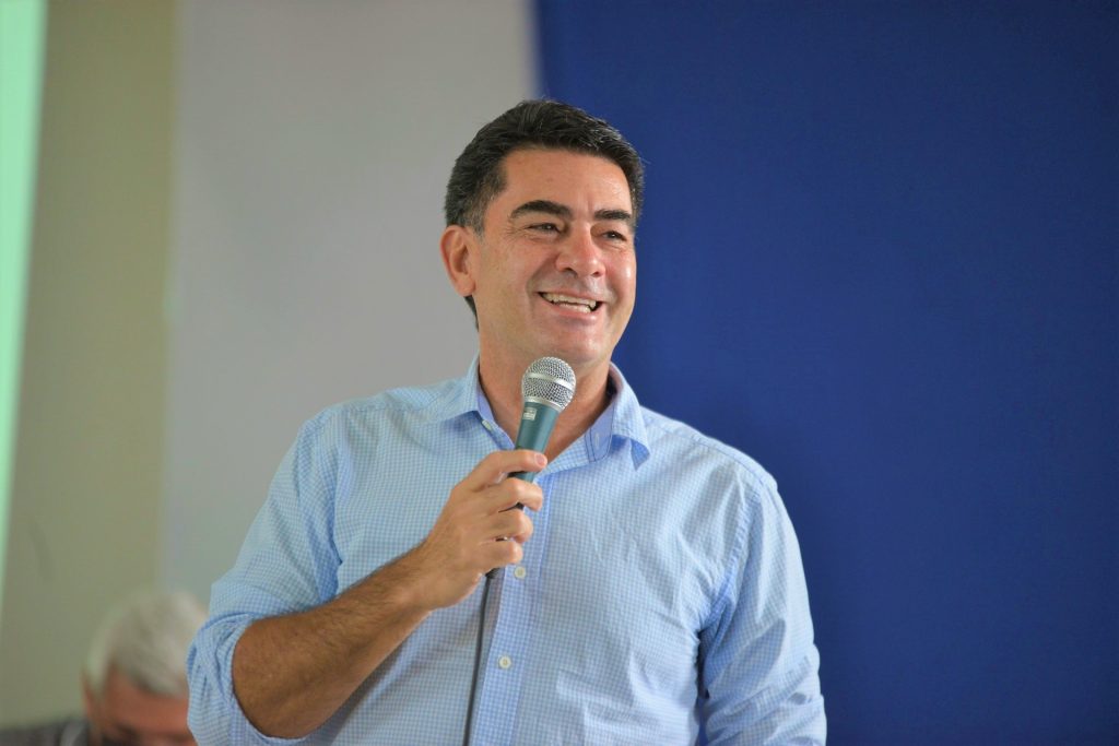 Gestão de Raimundo Pimentel tem 75% de aprovação