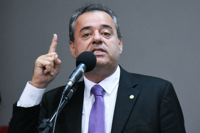 Danilo Cabral vai precisar quebrar o desconhecimento