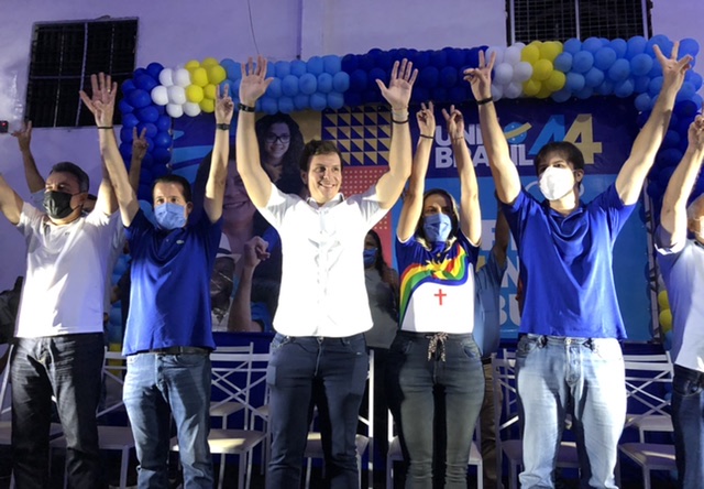 Alessandra e Edson Vieira deixam oficialmente projeto de Raquel