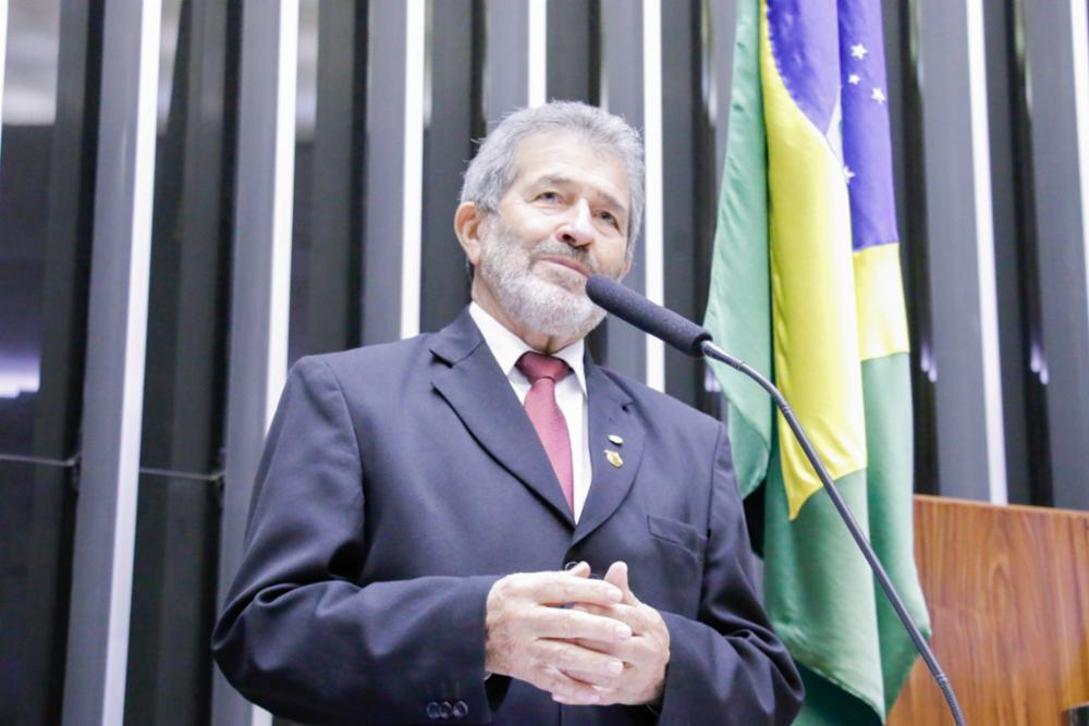 Gonzaga Patriota defende votação do piso da Enfermagem 