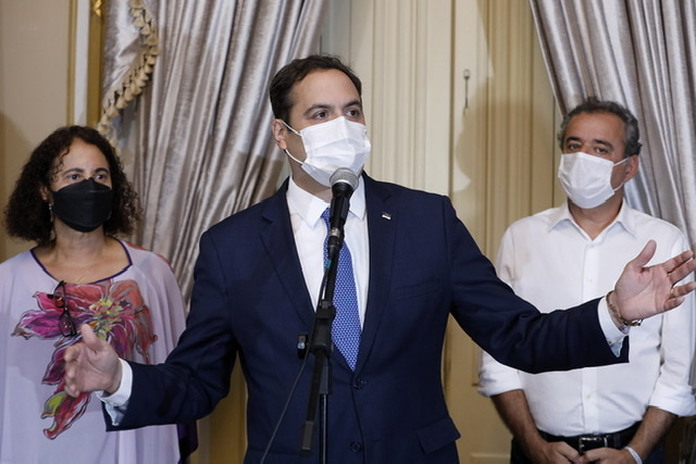 Paulo lança edital que fortalece políticas para as mulheres 