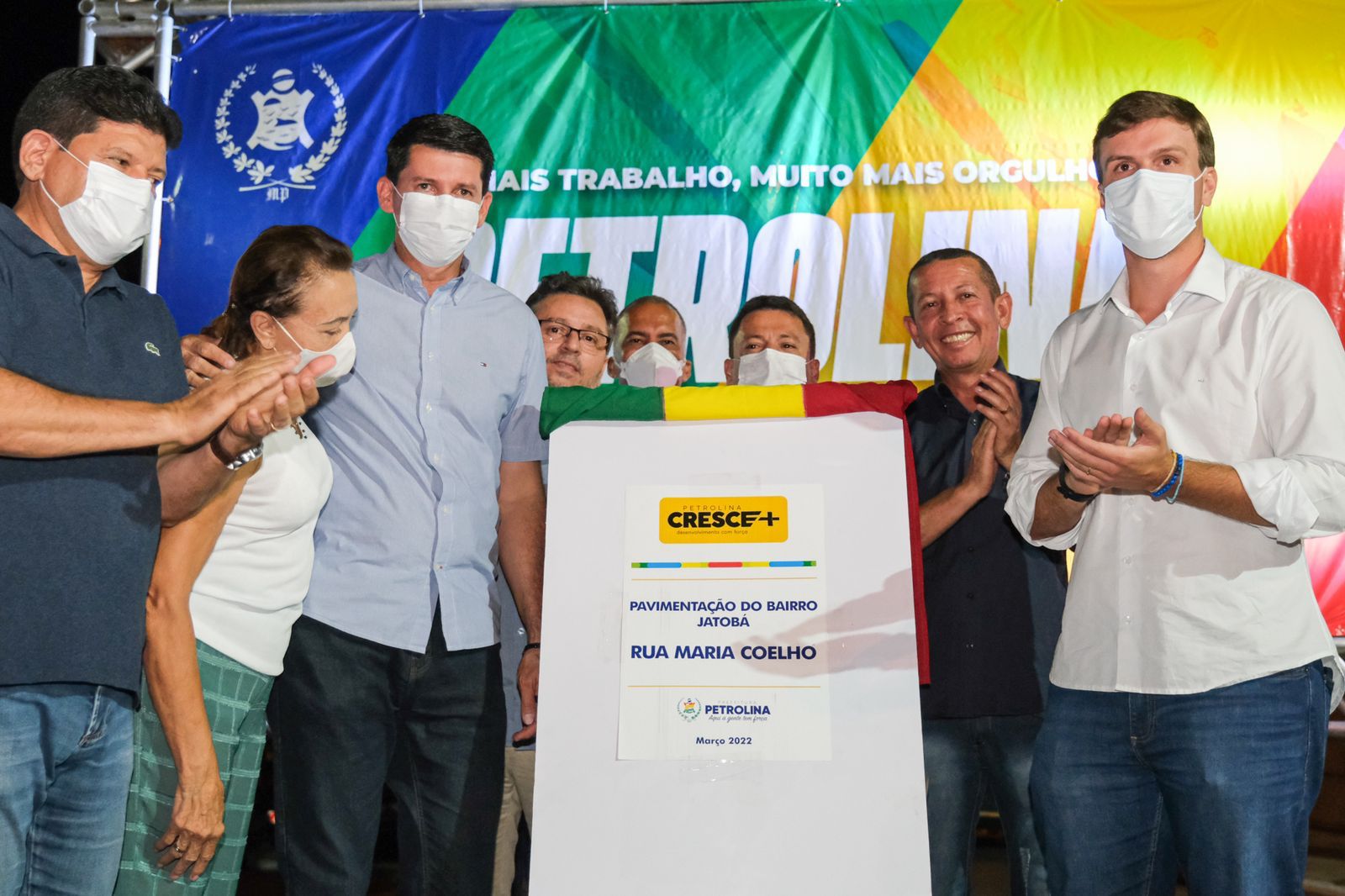 Miguel inaugura avenida e anuncia novas obras em Petrolina