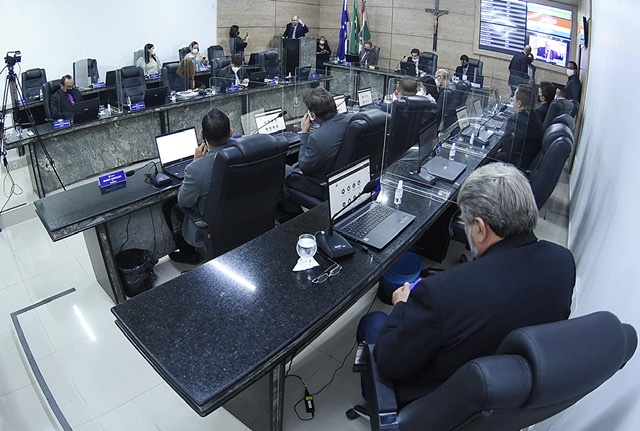 Vereadores de Caruaru denunciam falta de insumos no HRA