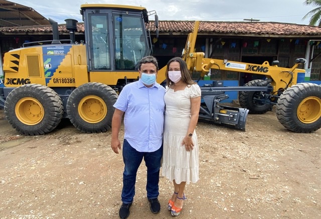 Tiago Pontes acompanha entregas na Mata Sul