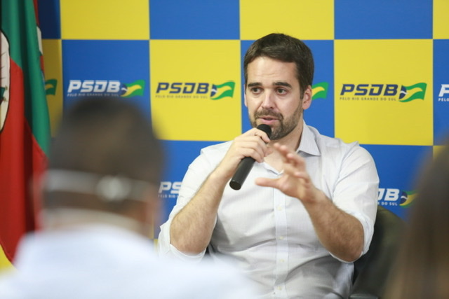 Eduardo Leite fica no PSDB e pode disputar o Planalto