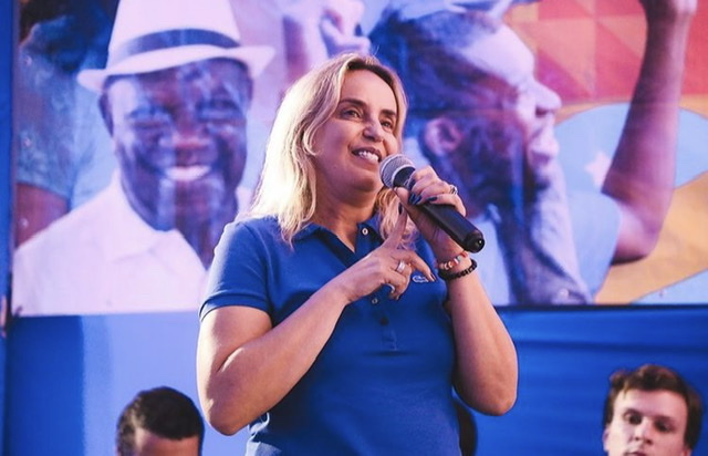 Alessandra Vieira oficializa entrada no União Brasil 