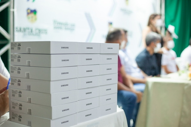 Agentes de Saúde de Santa Cruz recebem 200 novos tablets